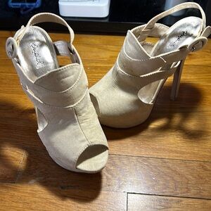 2/$20 Qupid Nude Peep-toe Booties